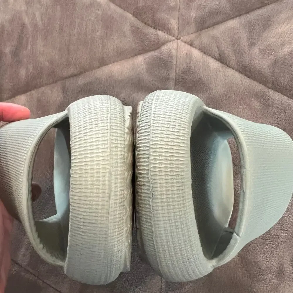 Slippers Sandals Open Toe Soft Cushioned Extra Thick Size 40-41